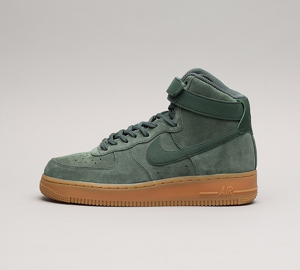 Women Nike Womens Air Force 1 Hi SE Trainer | Vintage Green / Gum
