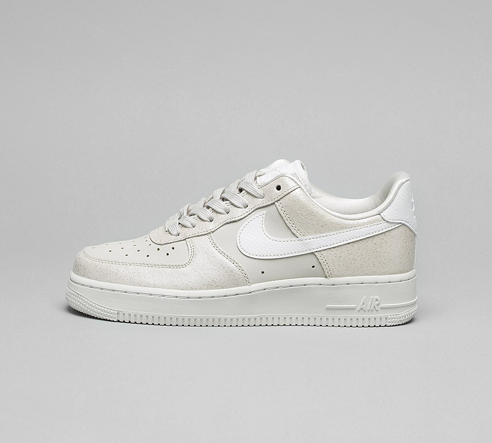 Women Nike Womens Air Force 1 '07 Premium Trainer | Pearl White